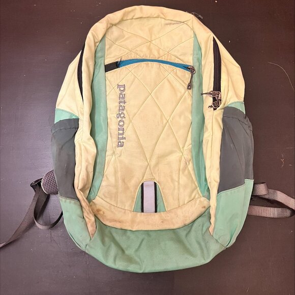 Patagonia Backpack lime Green Commuter Laptop Hiking Travel Camp S9